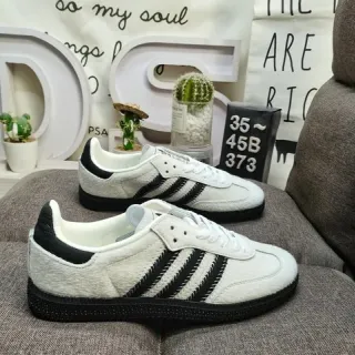 Adidas Samba OG أبيض وأسود لايف ستايل سنيكرز