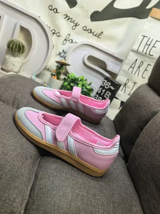 Adidas Samba أحذية رياضية للأسلوب الحياة وردي ورمادي 7