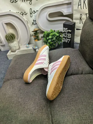 Adidas Samba Pink Textured Stripe Slip-On Lifestyle Sneakers 6