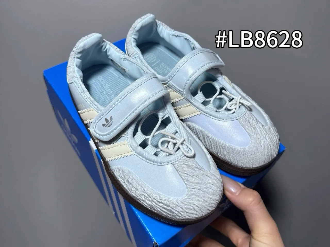 Adidas Samba Vermelho Branco Tira Fixa Solado de Goma Sapatos Mary Jane 15