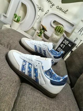 Adidas Samba 白蓝花卉印花生活运动鞋 7