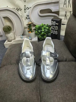 Adidas Silver Black Metallic Leather T-Bar Strap Mary Jane Shoes 10