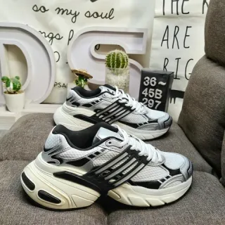 Adidas चांदी काला तल परतदार सिंथेटिक पिंजरा चंकी स्नीकर्स