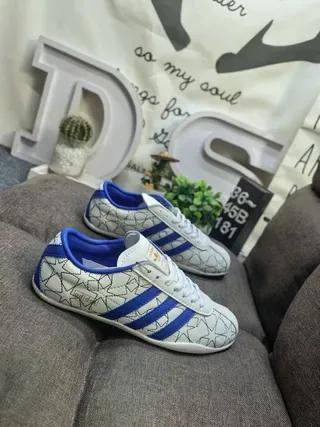 Adidas Spezial blanco y azul Star-Line zapatillas lifestyle 9