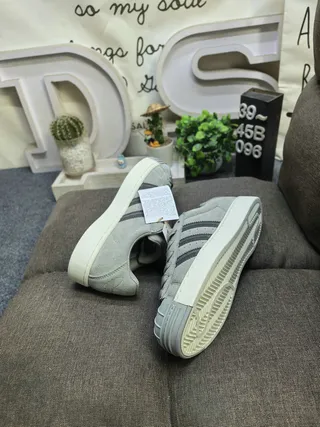 Adidas Superstar Chaussures Lifestyle Noires et Violettes 6