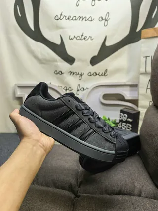 Adidas Superstar Chaussures Lifestyle Noires et Violettes 15