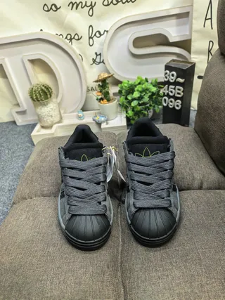 Adidas Superstar Chaussures Lifestyle Noires et Violettes 20