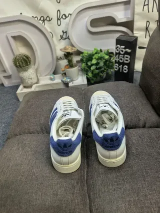 Adidas Superstar Off-White এবং Royal Blue লাইফস্টাইল স্নিকার 8
