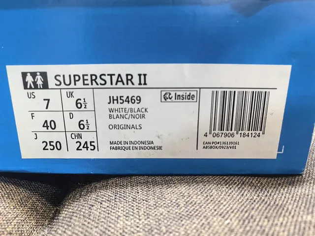 Adidas Superstar White and Black Lifestyle Sneakers 22