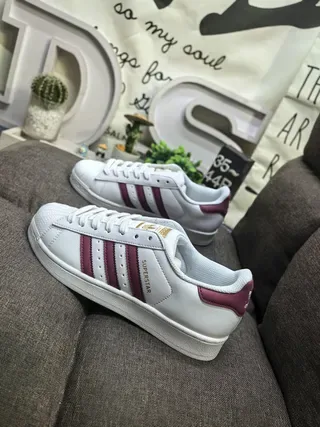 Adidas Superstar Chaussures Lifestyle Blanches et Bordeaux 7