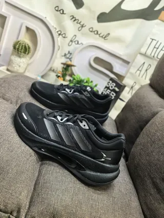 Adidas Velocstar أحذية رياضية سوداء انعكاسية أسلوب حياة 7