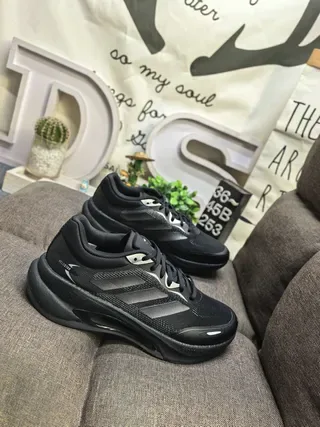 Adidas Velocstar أحذية رياضية سوداء انعكاسية أسلوب حياة 9