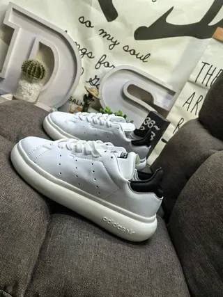 Adidas White Black Low-Top Perforated Leather Lifestyle Sneakers 7
