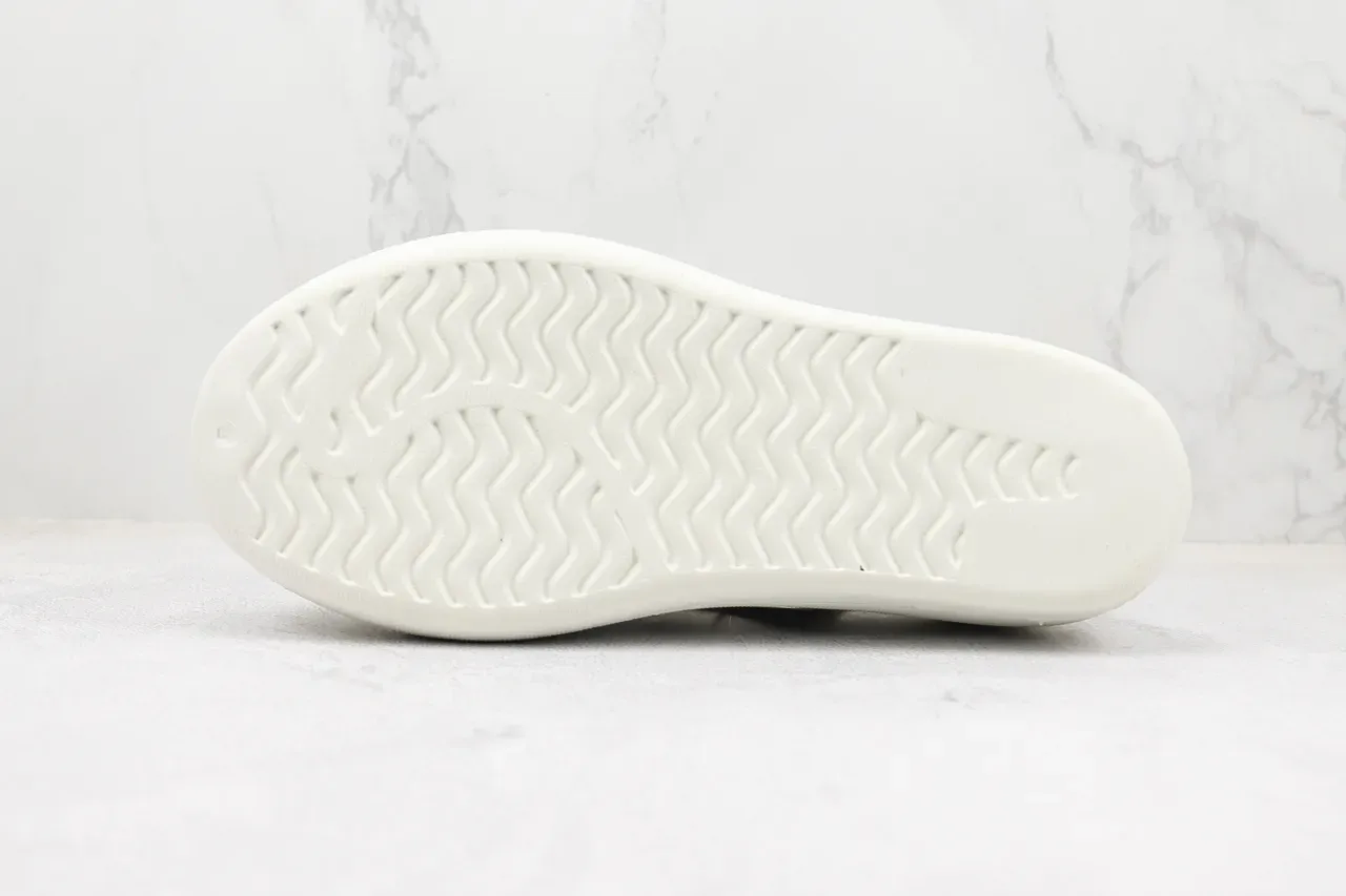 Adidas 白黑针织单色鞋面套脚轮廓运动鞋 8