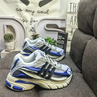 Adidas 白蓝中底不对称笼覆盖厚底运动鞋