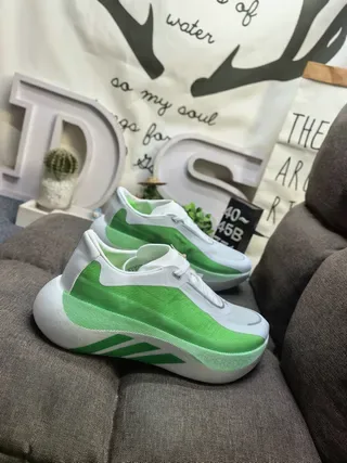 Adidas Zapatillas Lifestyle de Upper de Tejido Blanco y Verde, Bajo 9