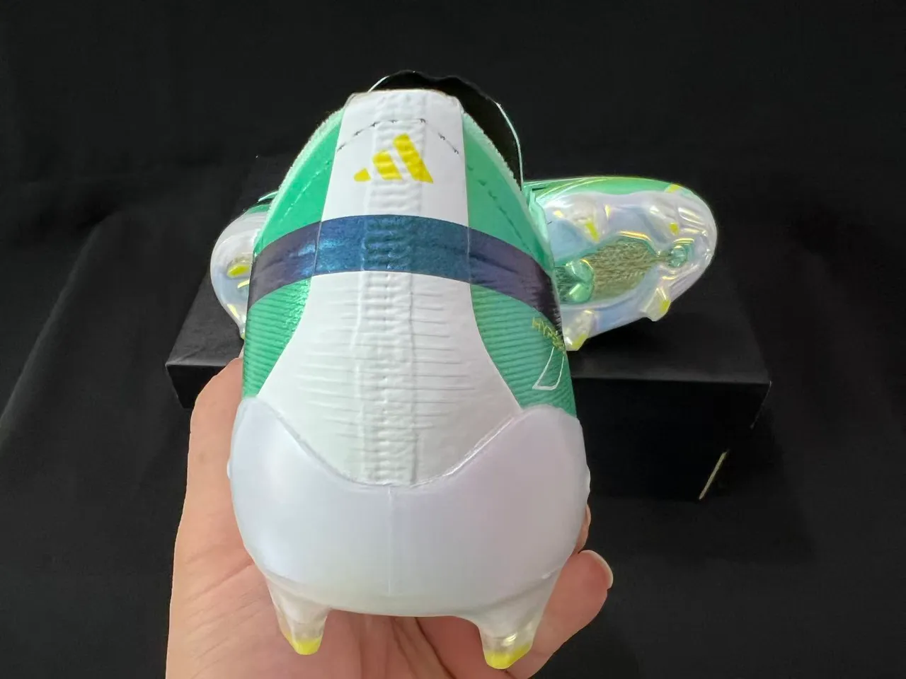 Adidas X Speedflow verde menta iridescente três listras solo firme sapatos de futebol 3
