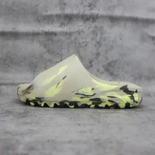 Adidas Yeezy Slide 米色霓虹青柠迷彩拖鞋