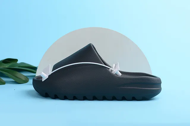 Adidas Yeezy Slide Black Matte Molded Slippers 7