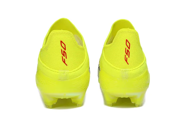 Adidas Jaune Noir Néon Tissu Synthétique Supérieur Panneau Milieu Pied à Carreaux Chaussures de Football pour Terrain Ferme 4