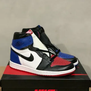 Air Jordan 1 黑红高帮皮革拼接篮球鞋