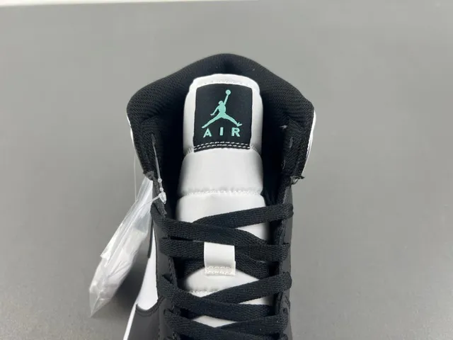 Air Jordan 1 High Plata metálica Negro Blanco zapatillas de baloncesto 5