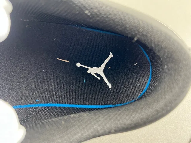 Air Jordan 1 High Plata metálica Negro Blanco zapatillas de baloncesto 7
