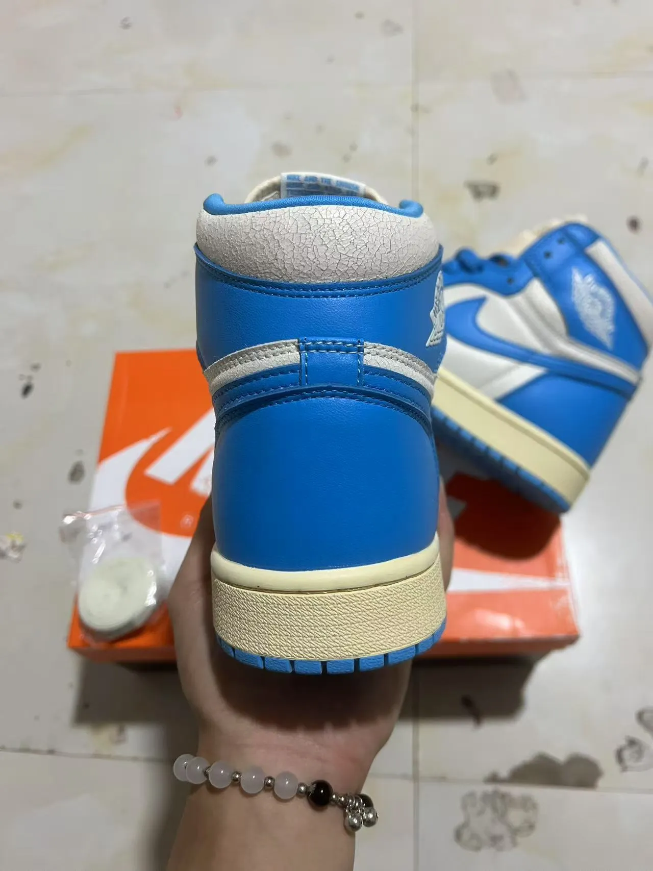 Air Jordan 1 High Royal Blue and White Basketball Shoes 8