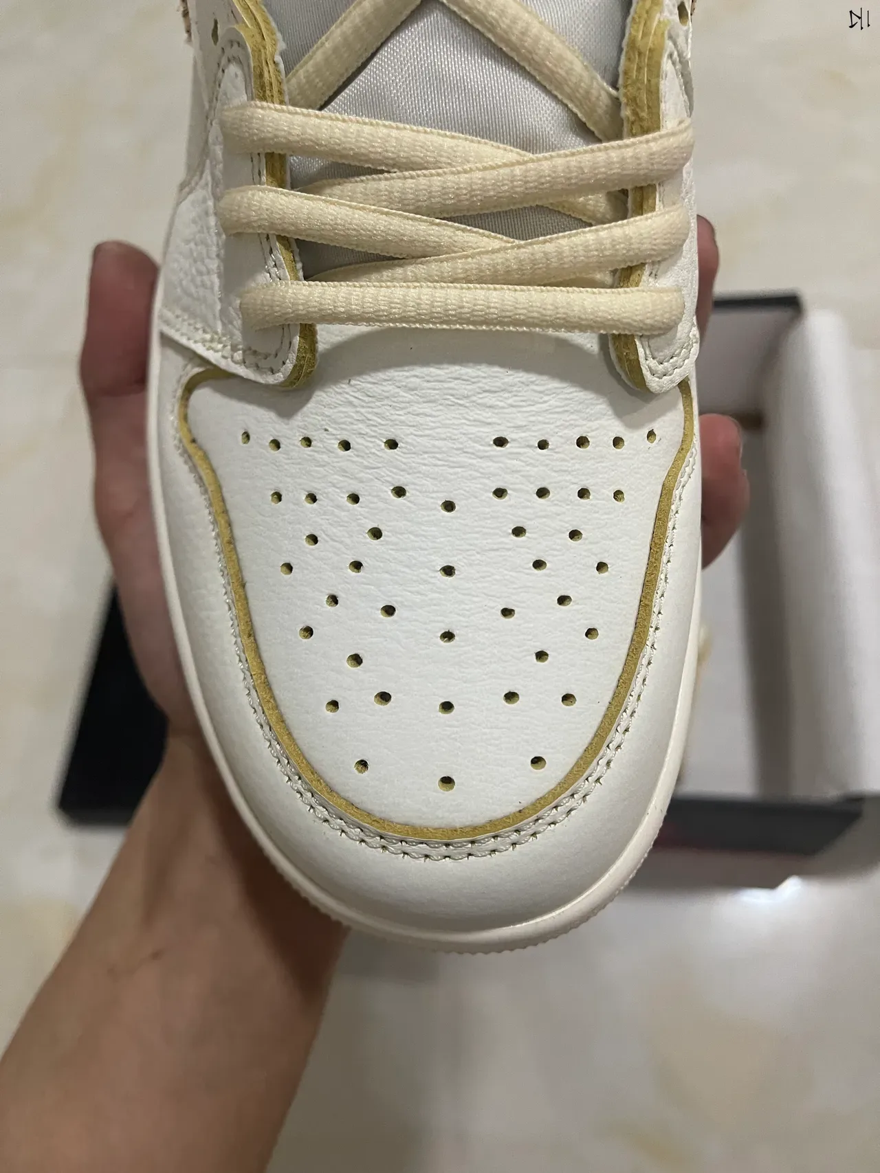 Air Jordan 1 Off-White Beige Speckled Leather Basketball Shoes 3