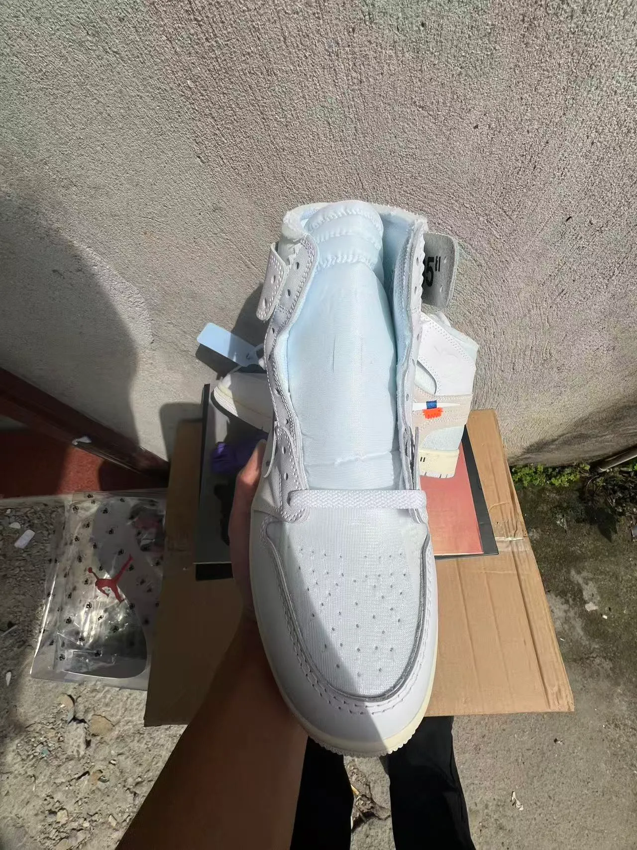 Zapatillas de baloncesto Air Jordan 1 Off-White x brida industrial blanca 4