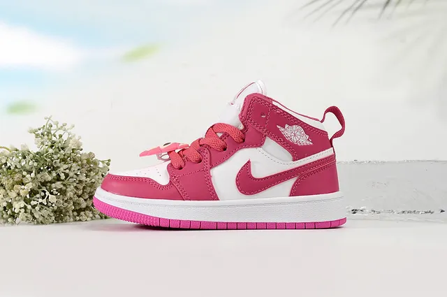 Air Jordan 1 Pink and White High-Top Basketball Shoes 9