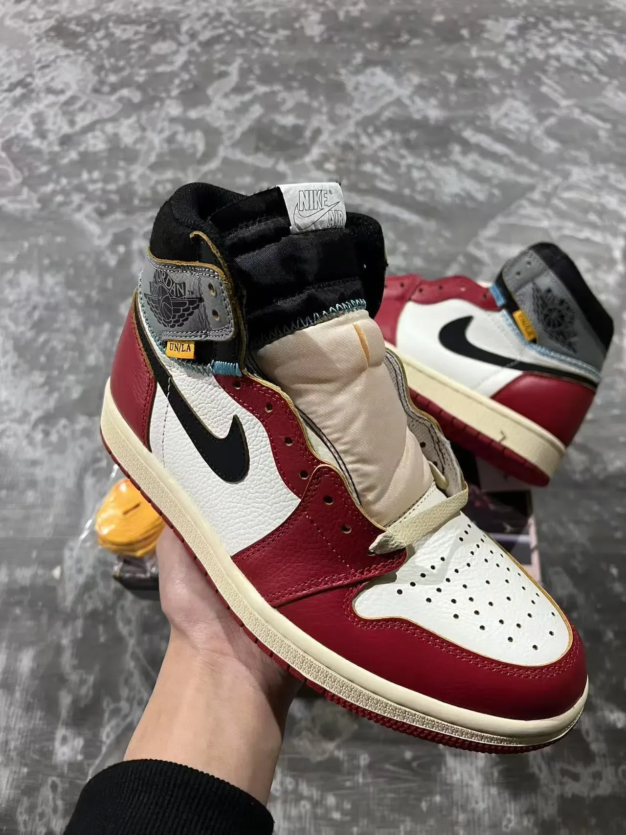 Air Jordan 1 Union Los Angeles Red White Black Basketball Shoes 2