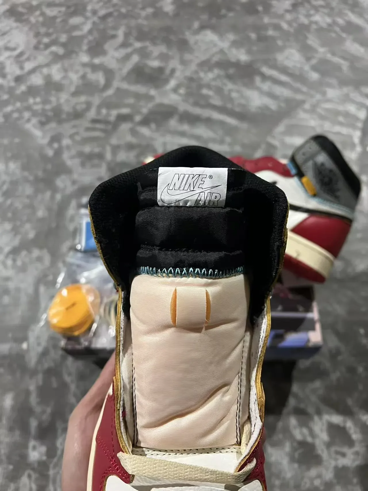 Air Jordan 1 Union Los Angeles Red White Black Basketball Shoes 4
