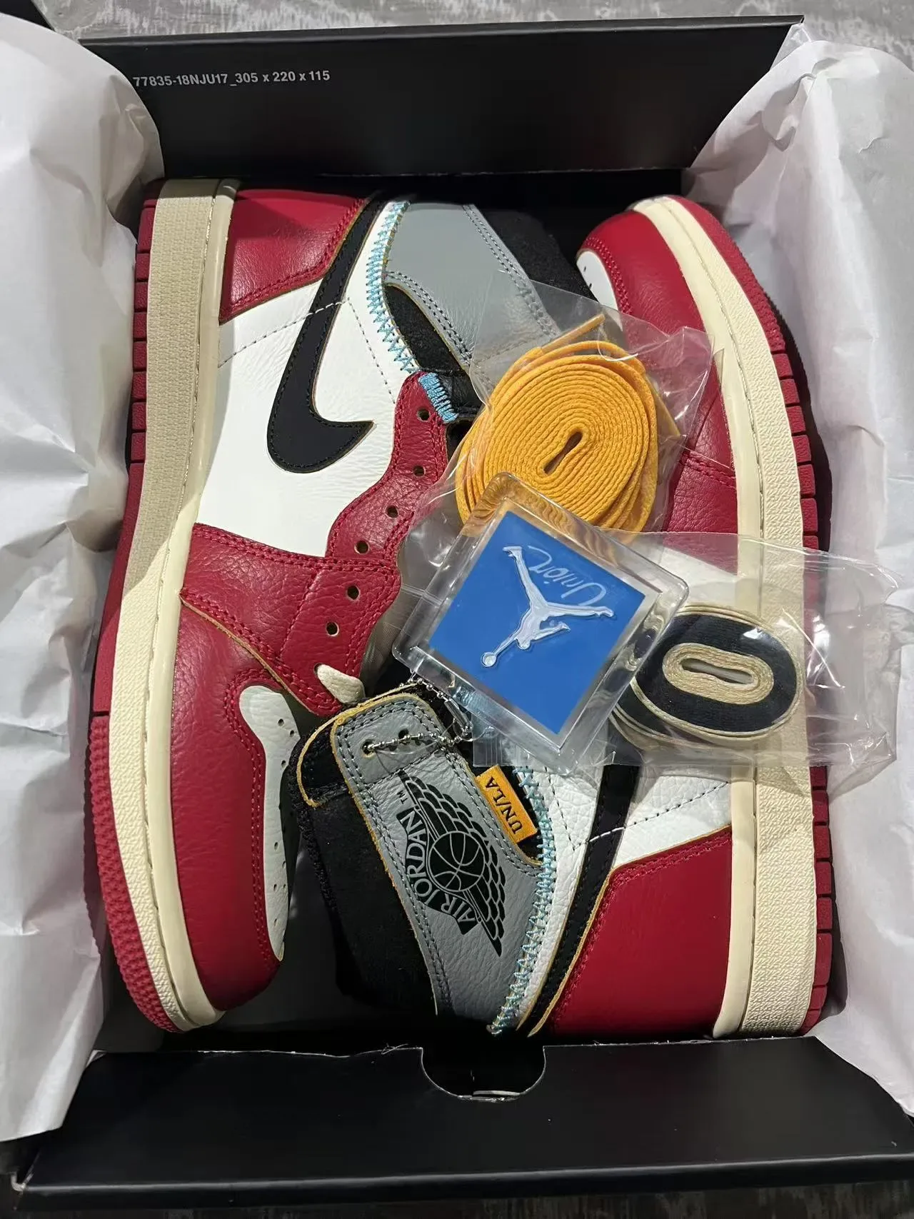 Air Jordan 1 Union Los Angeles Red White Black Basketball Shoes 9