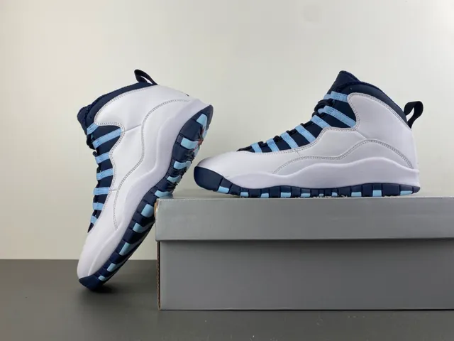 Air Jordan 10 白色海军蓝浅蓝色篮球鞋 14