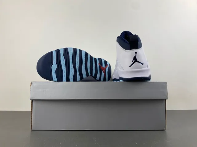 Air Jordan 10 白色海军蓝浅蓝色篮球鞋 16