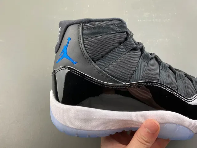 Air Jordan 11 Black Concord Basketball Shoes 2