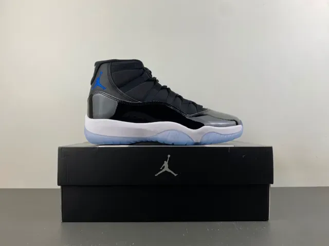 Air Jordan 11 Black Concord Basketball Shoes 16