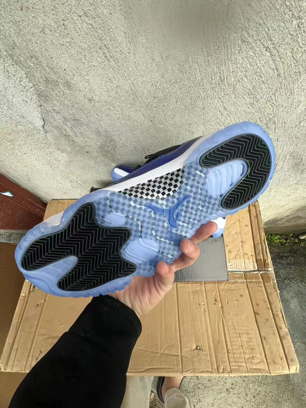 Air Jordan 11 রয়্যাল ব্লু পেটেন্ট লেদার বাস্কেটবল জুতো 6
