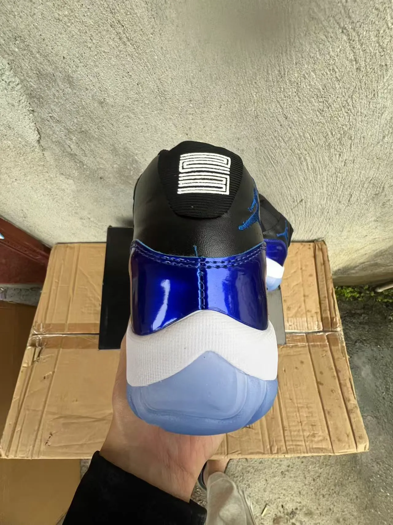 Air Jordan 11 রয়্যাল ব্লু পেটেন্ট লেদার বাস্কেটবল জুতো 8