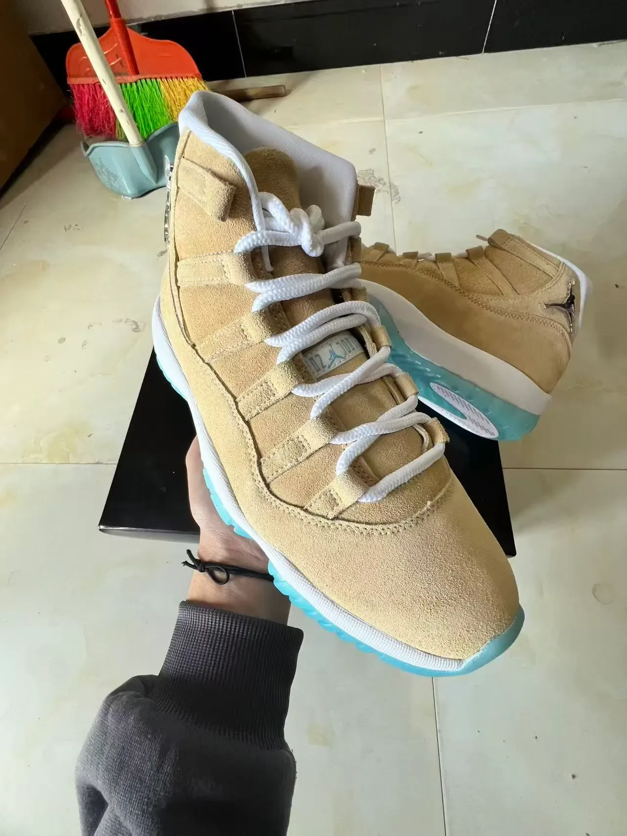 Air Jordan 11 Tan and Ice Blue Basketball Shoes 2