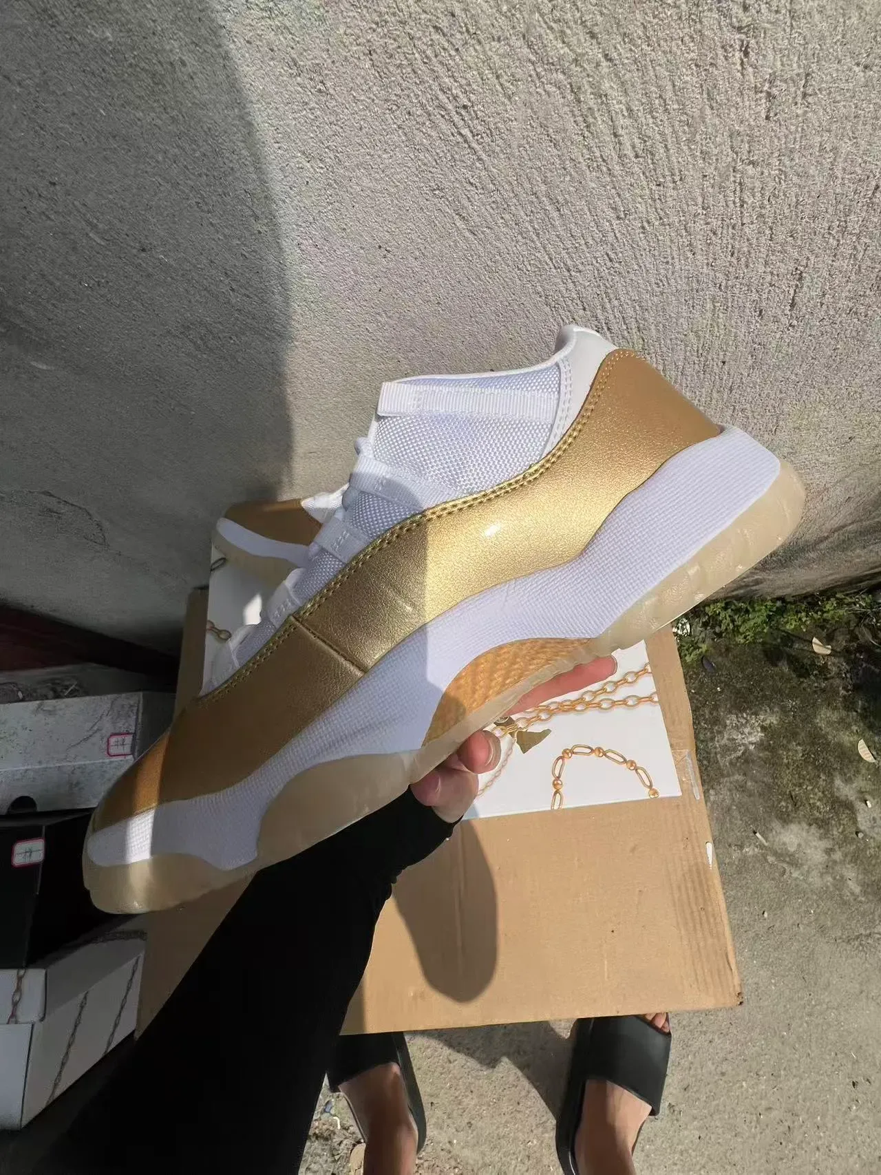 Air Jordan 11 White and Gold Patent Leather Basketball Shoes 5