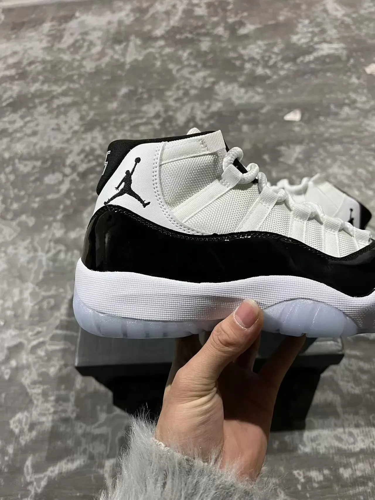 Air Jordan 11 White Black Patent Leather Basketball Shoes 7