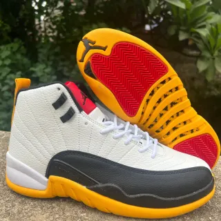 Tênis de basquete Air Jordan 12 branco preto laranja vermelho