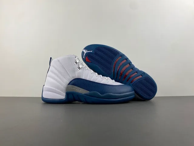 Air Jordan 12 白色皇家蓝篮球鞋 13