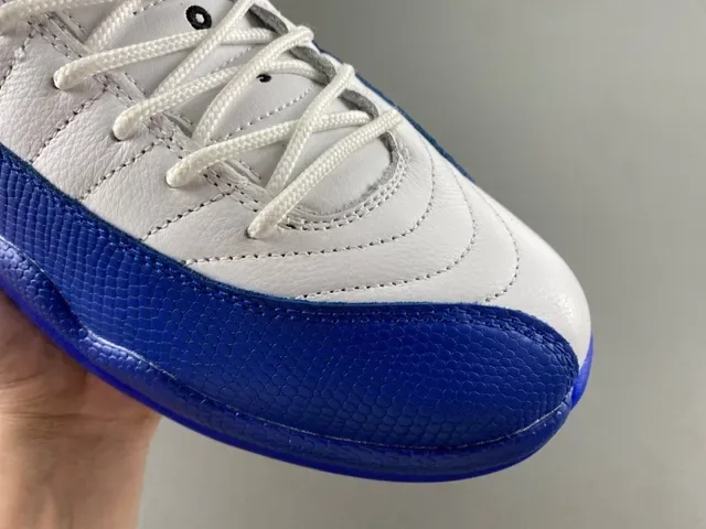 Air Jordan 12 Zapatos de Baloncesto Blanco y Azul Rey 3