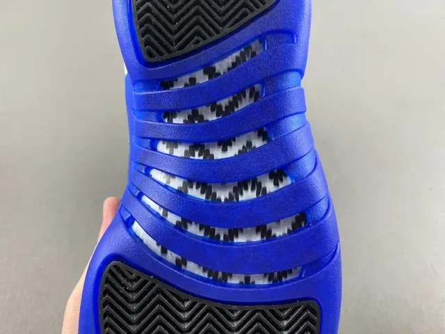 Air Jordan 12 Zapatos de Baloncesto Blanco y Azul Rey 6