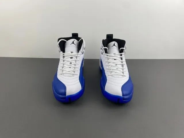 Air Jordan 12 Zapatos de Baloncesto Blanco y Azul Rey 12