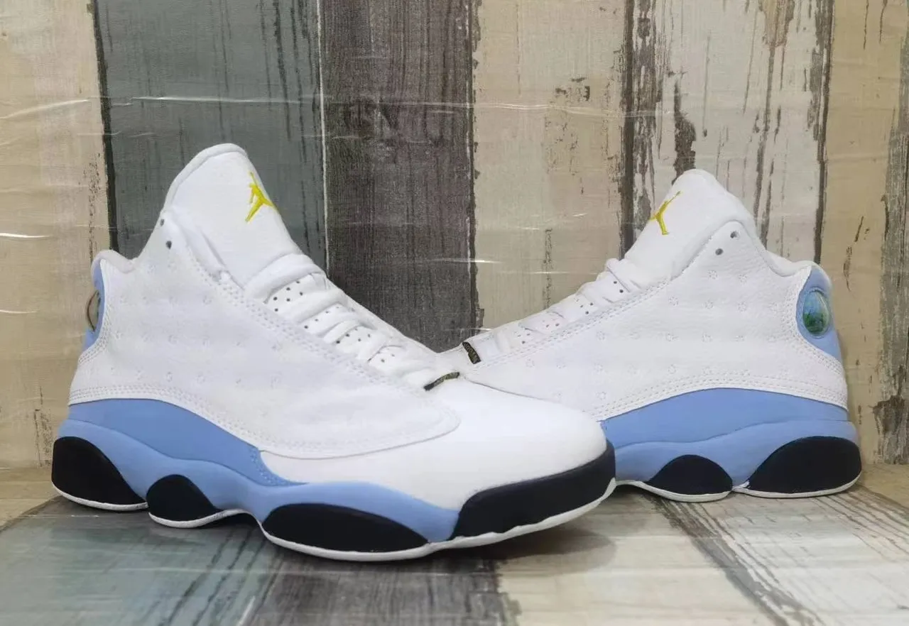 Air Jordan 13 Branco Azul Claro Amarelo Tênis de Basquete 5