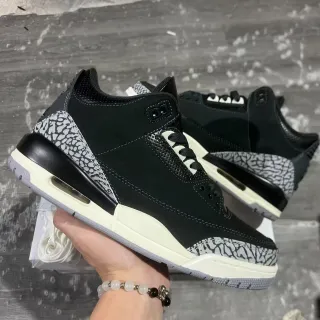 Air Jordan 3 黑色象纹印花篮球鞋
